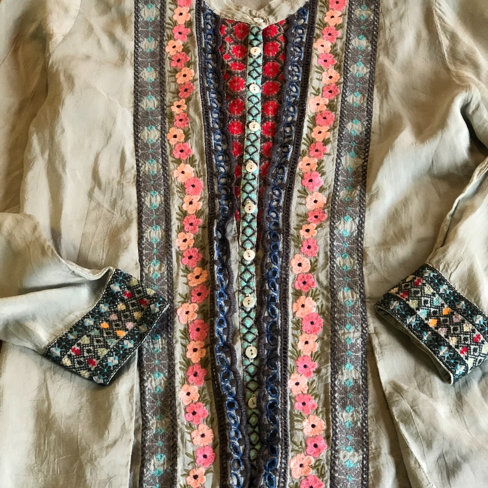 Johnny Was ladies small top